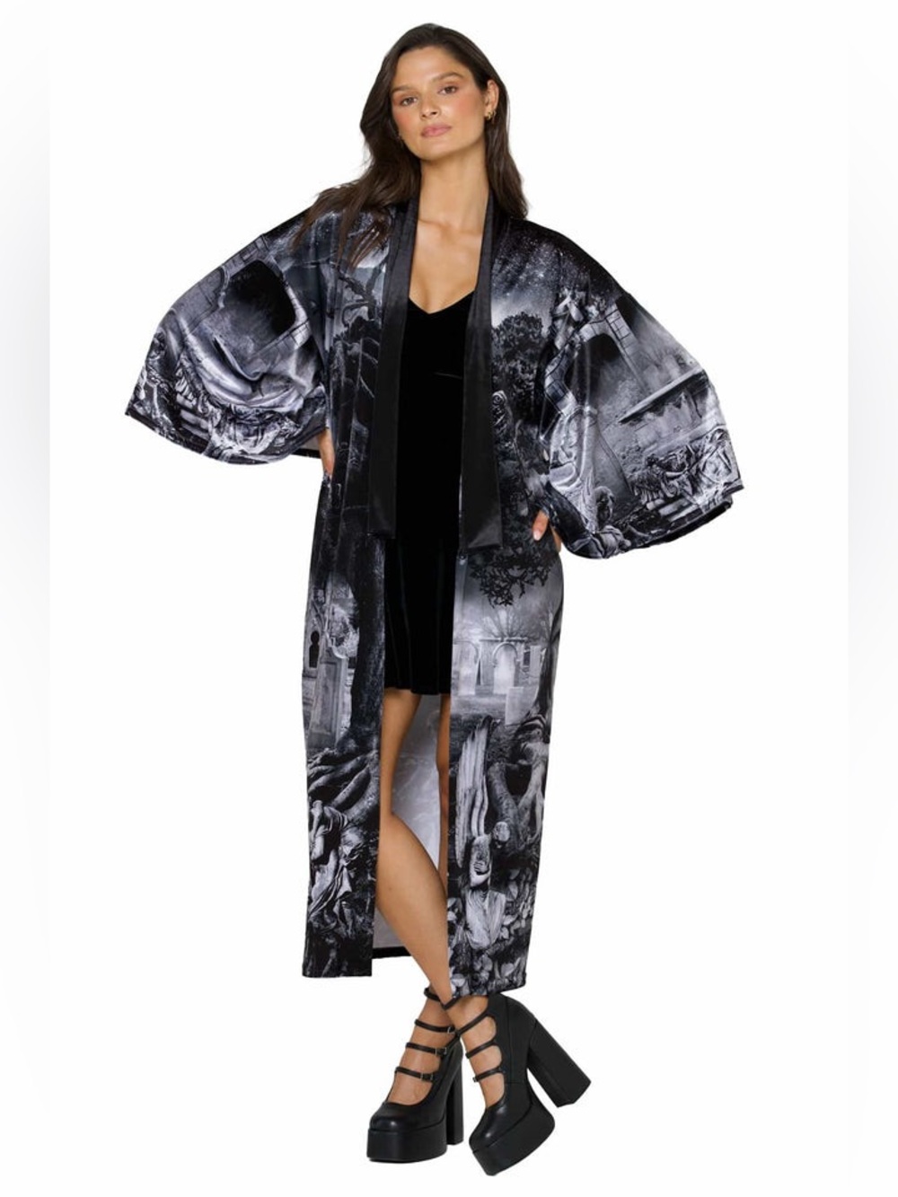 Blackmilk Necropolis Velvet Swan Kimono - Picture 7 of 8